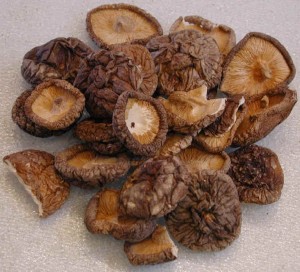 Shiitake mushroom dried 300x272 Shiitake Mushrooms
